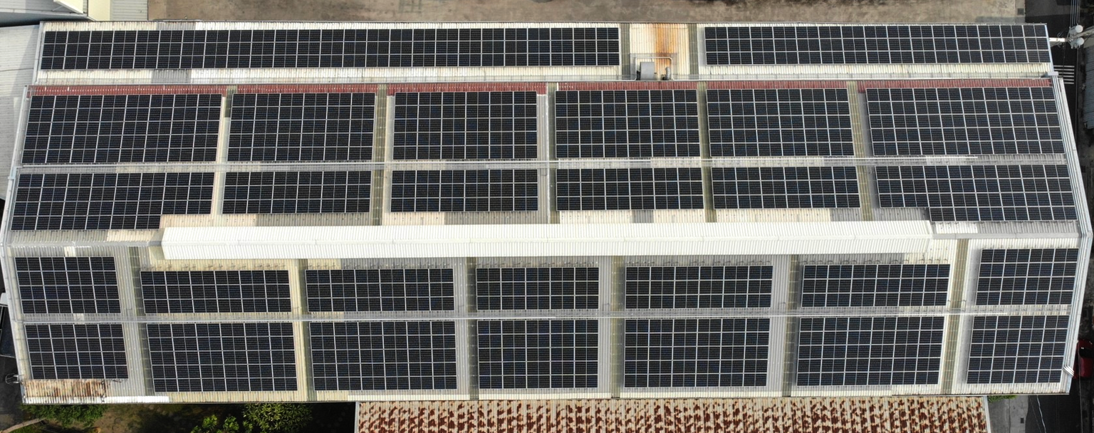 雄生鋼鐵-太陽能屋頂